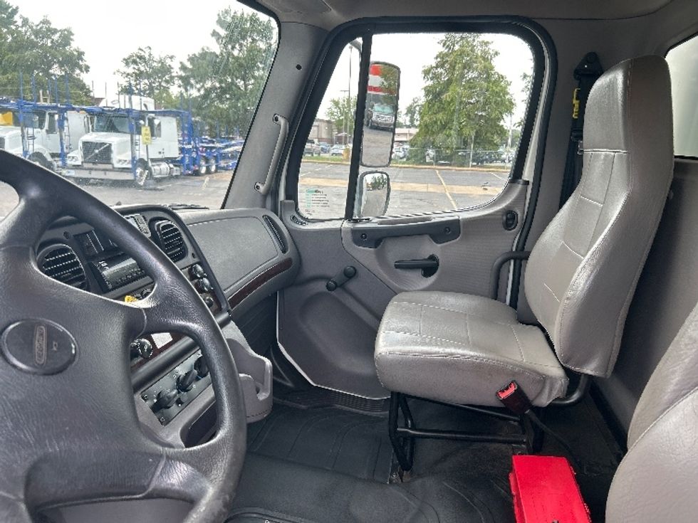 Medium Duty Box Truck-Light and Medium Duty Trucks-Freightliner-2021-M2-Memphis-TN-182,324\n\t\tmiles-$ 64,250 - Image 19