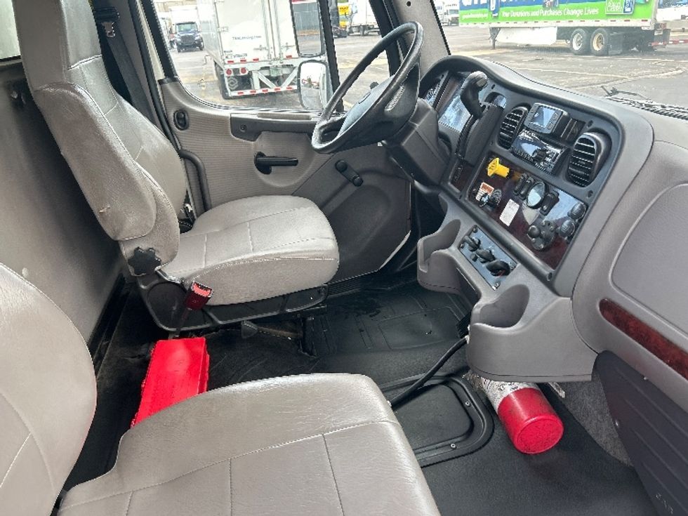 Medium Duty Box Truck-Light and Medium Duty Trucks-Freightliner-2021-M2-Memphis-TN-182,324\n\t\tmiles-$ 64,250 - Image 22