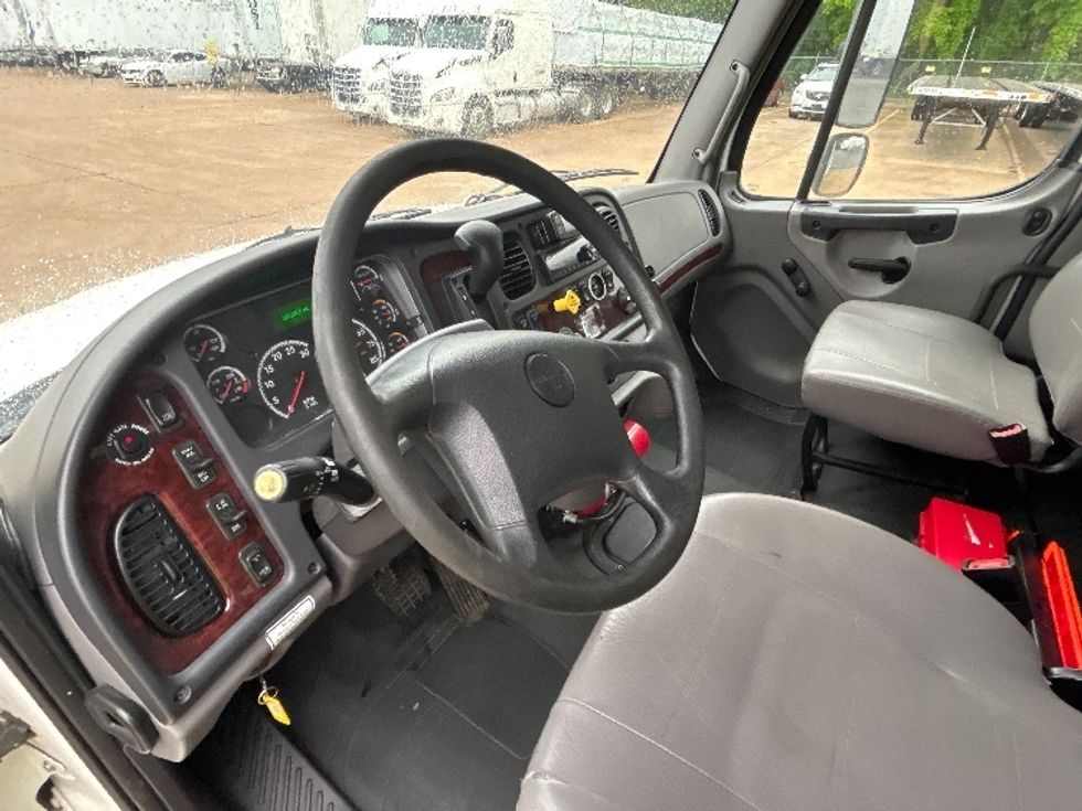 Medium Duty Box Truck-Light and Medium Duty Trucks-Freightliner-2021-M2-Memphis-TN-191,889\n\t\tmiles-$ 56,250 - Image 18
