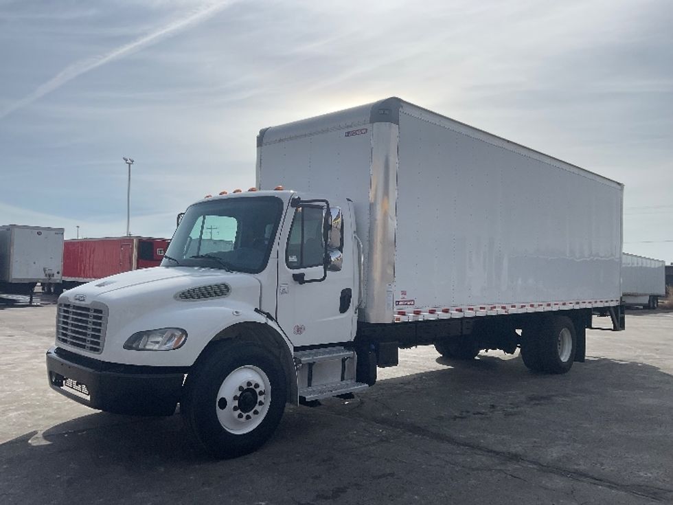Medium Duty Box Truck-Light and Medium Duty Trucks-Freightliner-2021-M2-Milwaukee-WI-156,557\n\t\tmiles-$ 52,000 - Image 3