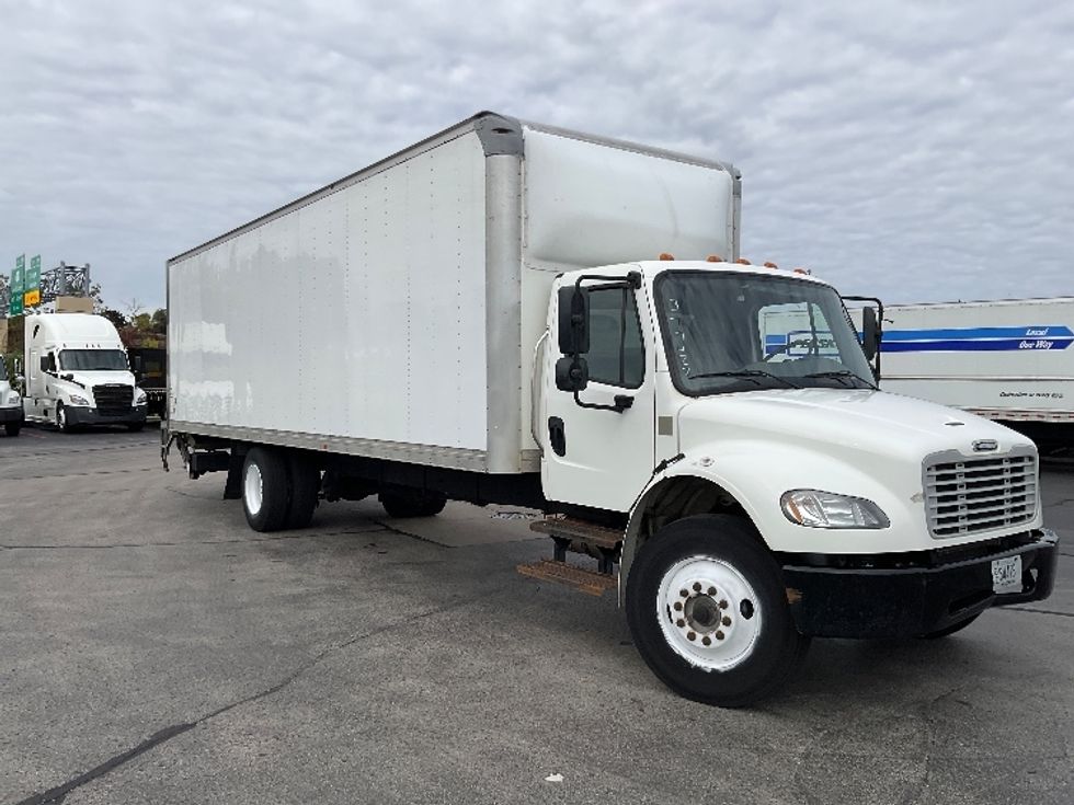 Medium Duty Box Truck-Light and Medium Duty Trucks-Freightliner-2021-M2-Milwaukee-WI-190,300\n\t\tmiles-$ 54,000 - Image 1