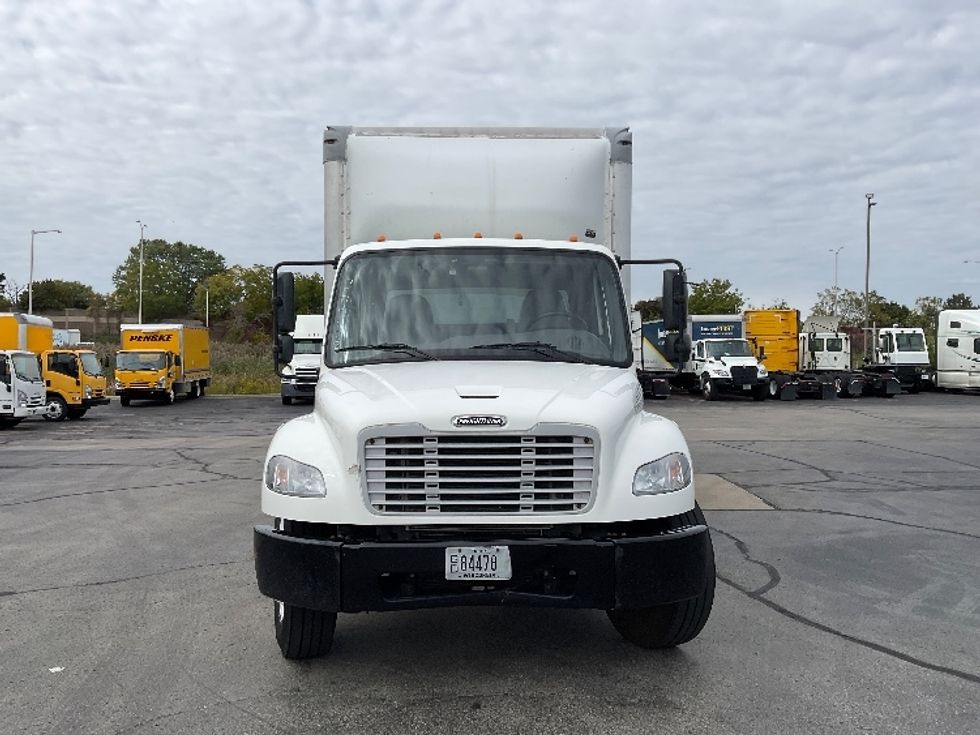 Medium Duty Box Truck-Light and Medium Duty Trucks-Freightliner-2021-M2-Milwaukee-WI-190,300\n\t\tmiles-$ 54,000 - Image 2