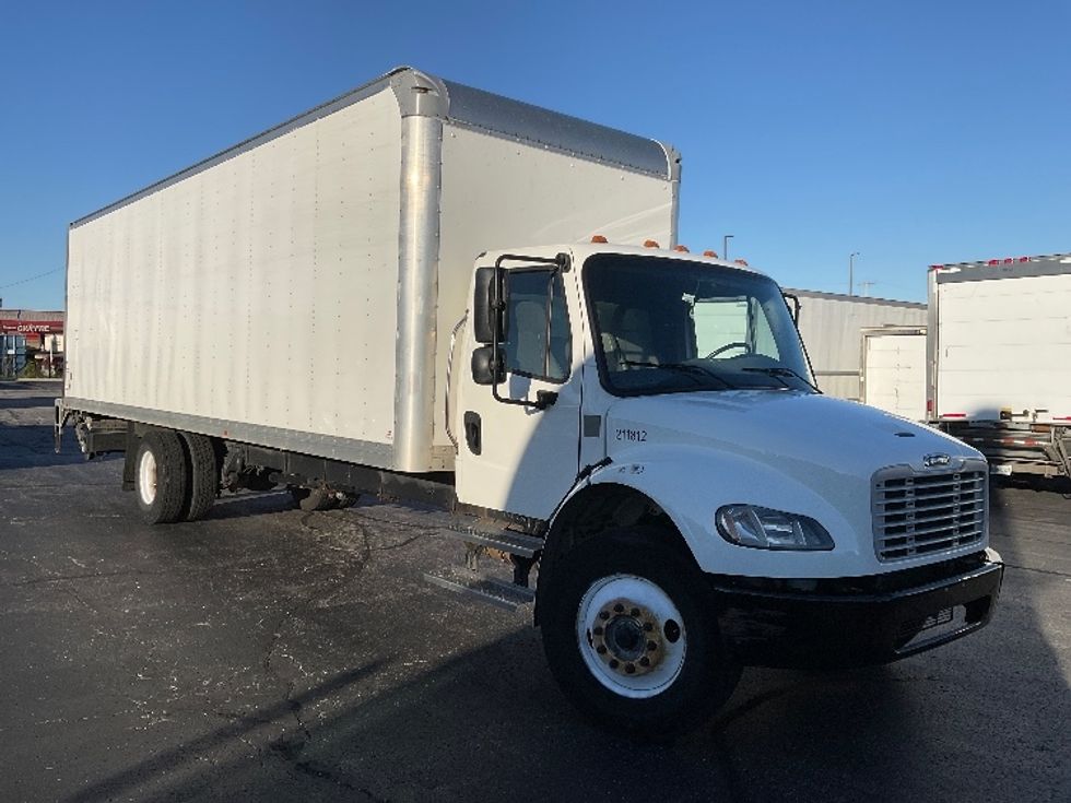 Medium Duty Box Truck-Light and Medium Duty Trucks-Freightliner-2021-M2-Milwaukee-WI-256,717\n\t\tmiles-$ 42,500 - Image 1