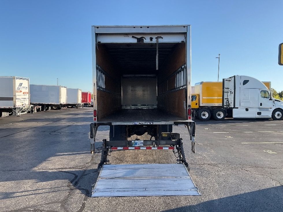 Medium Duty Box Truck-Light and Medium Duty Trucks-Freightliner-2021-M2-Milwaukee-WI-256,717\n\t\tmiles-$ 42,500 - Image 9