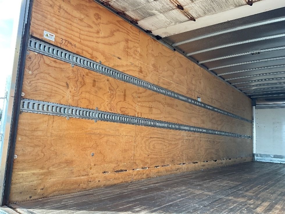 Medium Duty Box Truck-Light and Medium Duty Trucks-Freightliner-2021-M2-Milwaukee-WI-293,384\n\t\tmiles-$ 36,750 - Image 11