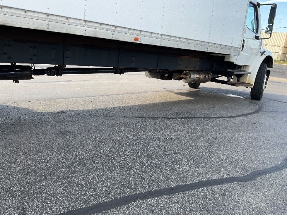 Medium Duty Box Truck-Light and Medium Duty Trucks-Freightliner-2021-M2-Milwaukee-WI-293,384\n\t\tmiles-$ 36,750 - Image 14