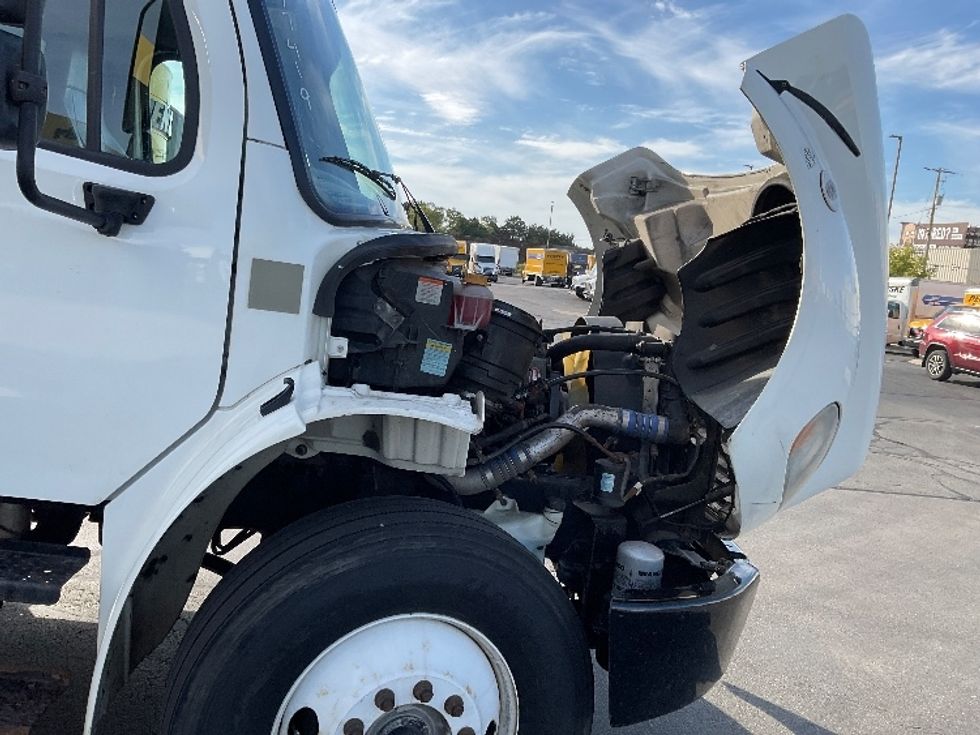 Medium Duty Box Truck-Light and Medium Duty Trucks-Freightliner-2021-M2-Milwaukee-WI-293,384\n\t\tmiles-$ 36,750 - Image 23