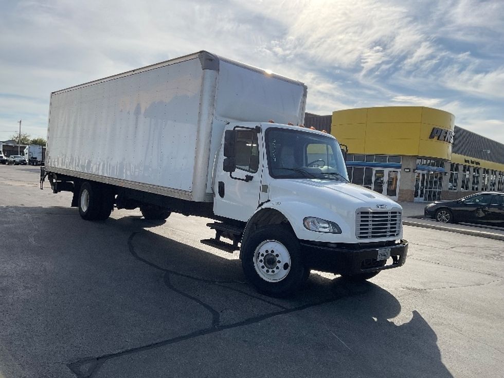 Medium Duty Box Truck-Light and Medium Duty Trucks-Freightliner-2021-M2-Milwaukee-WI-293,384\n\t\tmiles-$ 36,750 - Image 3