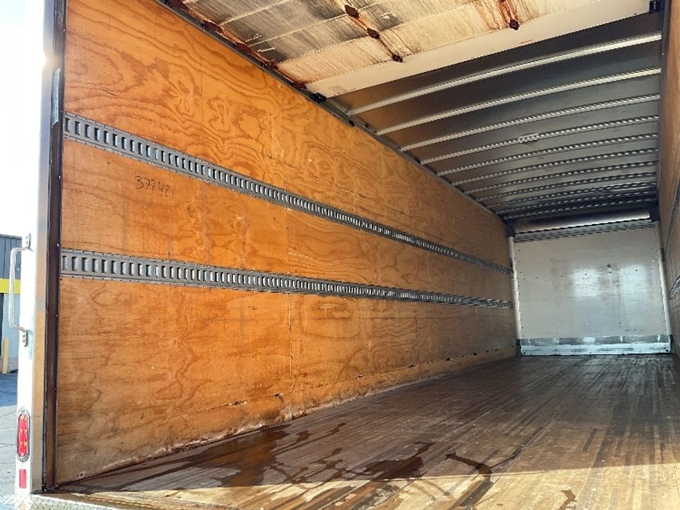 Medium Duty Box Truck-Light and Medium Duty Trucks-Freightliner-2021-M2-Milwaukee-WI-317,217\n\t\tmiles-$ 33,250 - Image 11