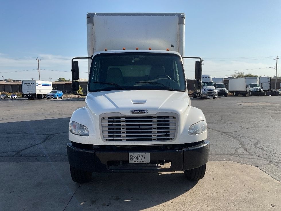 Medium Duty Box Truck-Light and Medium Duty Trucks-Freightliner-2021-M2-Milwaukee-WI-317,217\n\t\tmiles-$ 33,250 - Image 2