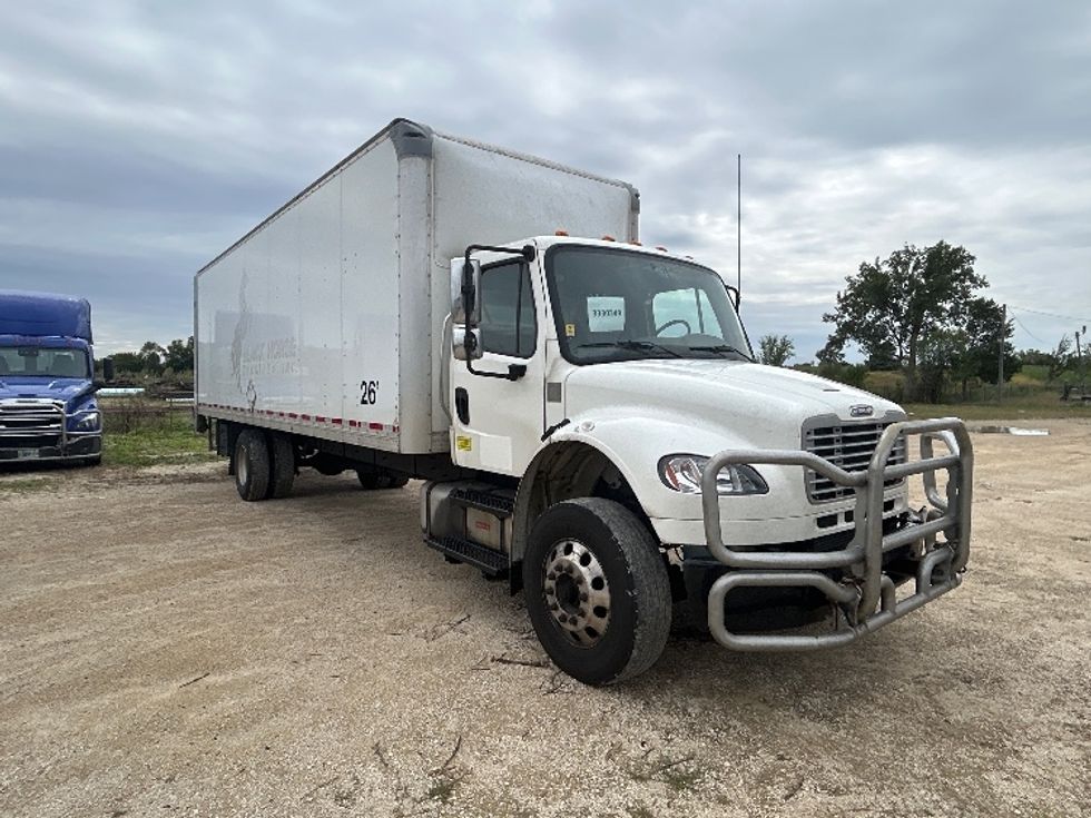 Medium Duty Box Truck-Light and Medium Duty Trucks-Freightliner-2021-M2-Milwaukee-WI-394,708\n\t\tmiles-$ 24,750 - Image 1