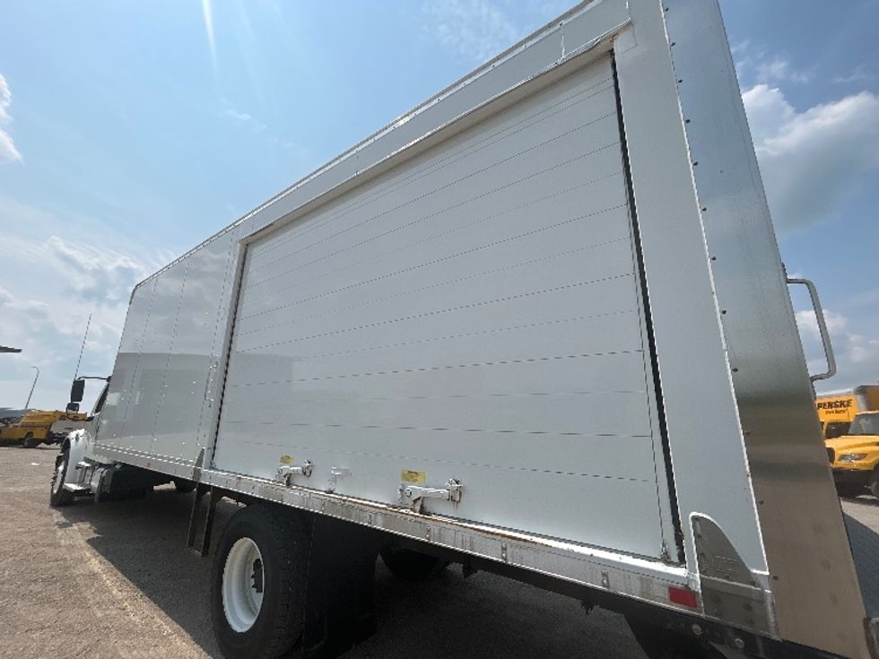 Medium Duty Box Truck-Light and Medium Duty Trucks-Freightliner-2021-M2-Minot-ND-419,591\n\t\tmiles-$ 29,750 - Image 25