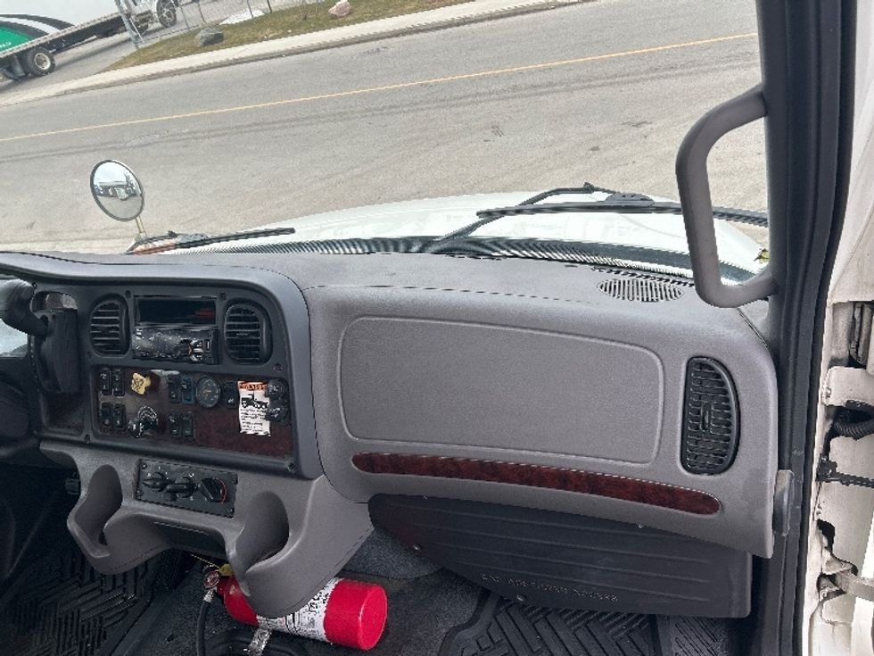 Medium Duty Box Truck-Light and Medium Duty Trucks-Freightliner-2021-M2-Mississauga-ON-133,119\n\t\tkm-$ 84,000 - Image 20