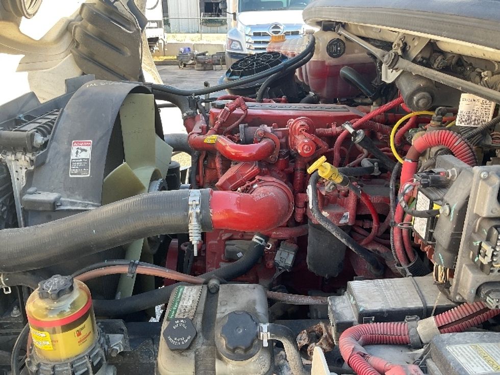 Medium Duty Box Truck-Light and Medium Duty Trucks-Freightliner-2021-M2-Moberly-MO-171,965\n\t\tmiles-$ 69,500 - Image 24