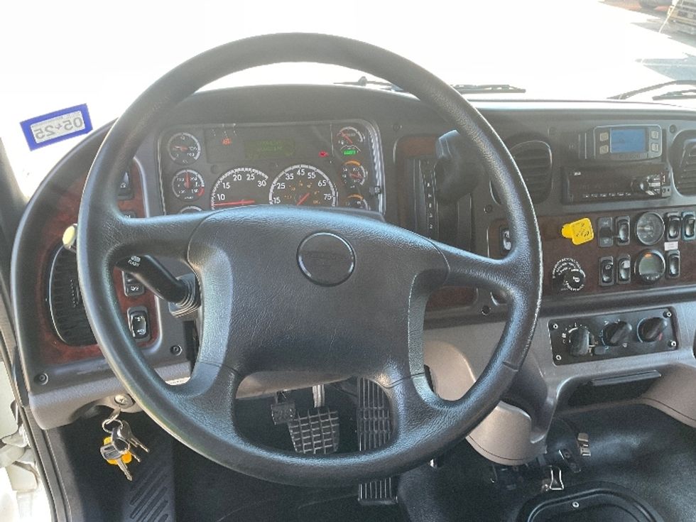 Medium Duty Box Truck-Light and Medium Duty Trucks-Freightliner-2021-M2-Moberly-MO-181,893\n\t\tmiles-$ 68,000 - Image 18