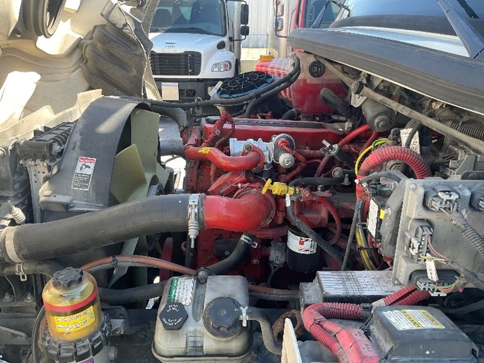 Medium Duty Box Truck-Light and Medium Duty Trucks-Freightliner-2021-M2-Moberly-MO-181,893\n\t\tmiles-$ 68,000 - Image 24
