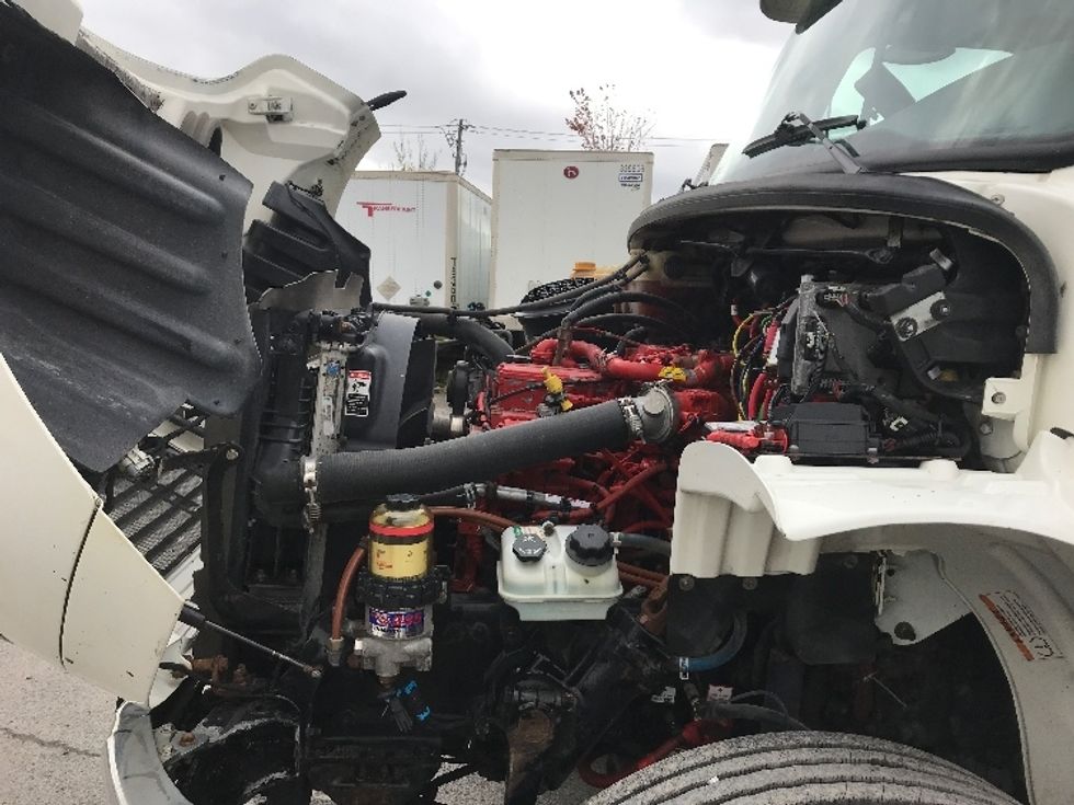 Medium Duty Box Truck-Light and Medium Duty Trucks-Freightliner-2021-M2-Montreal-PQ-360,026\n\t\tkm-$ 78,750 - Image 24