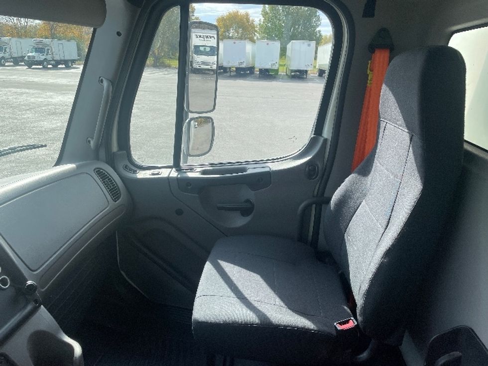 Medium Duty Box Truck-Light and Medium Duty Trucks-Freightliner-2021-M2-Nashville (Mount Juliet)-TN-248,958\n\t\tmiles-$ 62,750 - Image 15