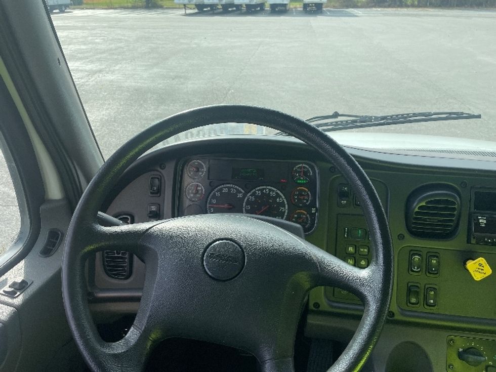 Medium Duty Box Truck-Light and Medium Duty Trucks-Freightliner-2021-M2-Nashville (Mount Juliet)-TN-248,958\n\t\tmiles-$ 62,750 - Image 18