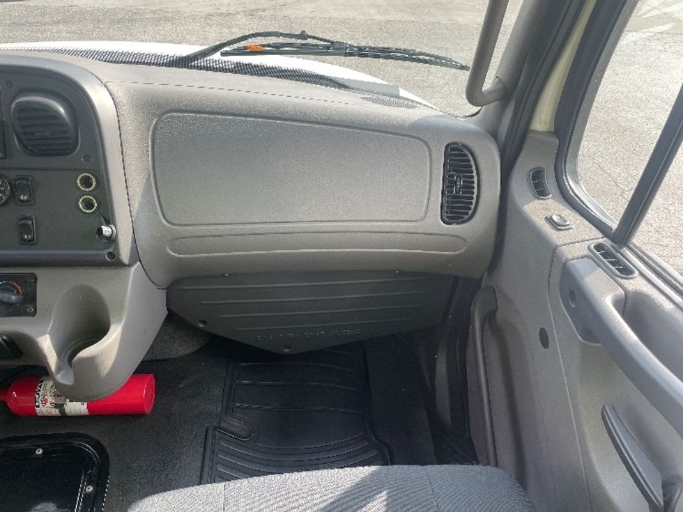 Medium Duty Box Truck-Light and Medium Duty Trucks-Freightliner-2021-M2-Nashville (Mount Juliet)-TN-248,958\n\t\tmiles-$ 62,750 - Image 20