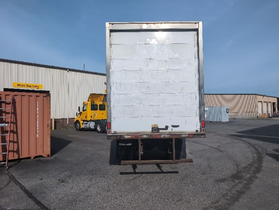 Medium Duty Box Truck-Light and Medium Duty Trucks-Freightliner-2021-M2-New Bedford-MA-100,569\n\t\tmiles-$ 52,000 - Image 7