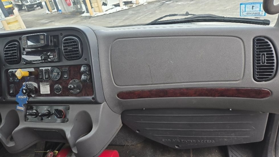 Medium Duty Box Truck-Light and Medium Duty Trucks-Freightliner-2021-M2-New Bedford-MA-117,768\n\t\tmiles-$ 60,000 - Image 15