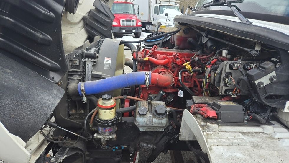 Medium Duty Box Truck-Light and Medium Duty Trucks-Freightliner-2021-M2-New Bedford-MA-117,768\n\t\tmiles-$ 60,000 - Image 18