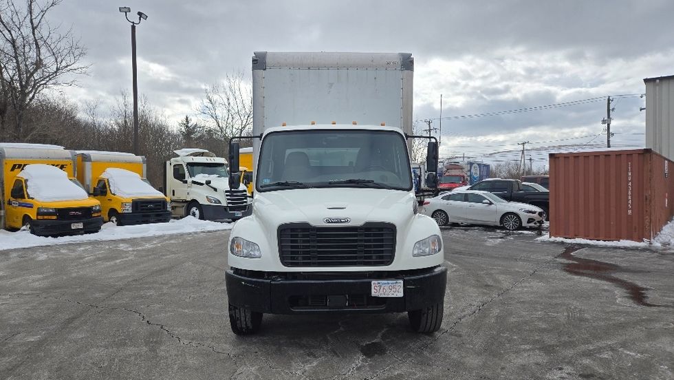 Medium Duty Box Truck-Light and Medium Duty Trucks-Freightliner-2021-M2-New Bedford-MA-117,768\n\t\tmiles-$ 60,000 - Image 2