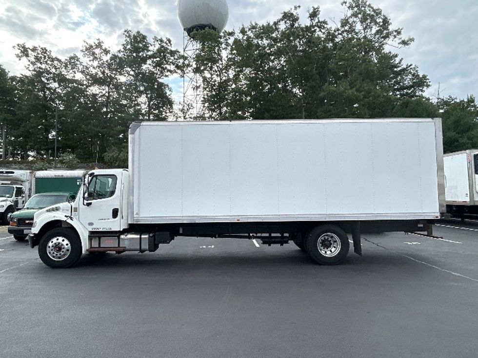 Medium Duty Box Truck-Light and Medium Duty Trucks-Freightliner-2021-M2-Norton-MA-13,479\n\t\tmiles-$ 75,750 - Image 4
