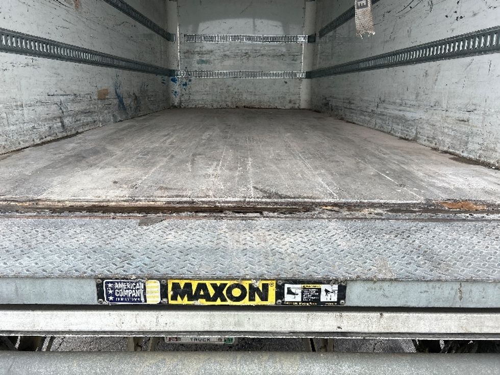 Medium Duty Box Truck-Light and Medium Duty Trucks-Freightliner-2021-M2-Obetz-OH-123,106\n\t\tmiles-$ 59,000 - Image 10