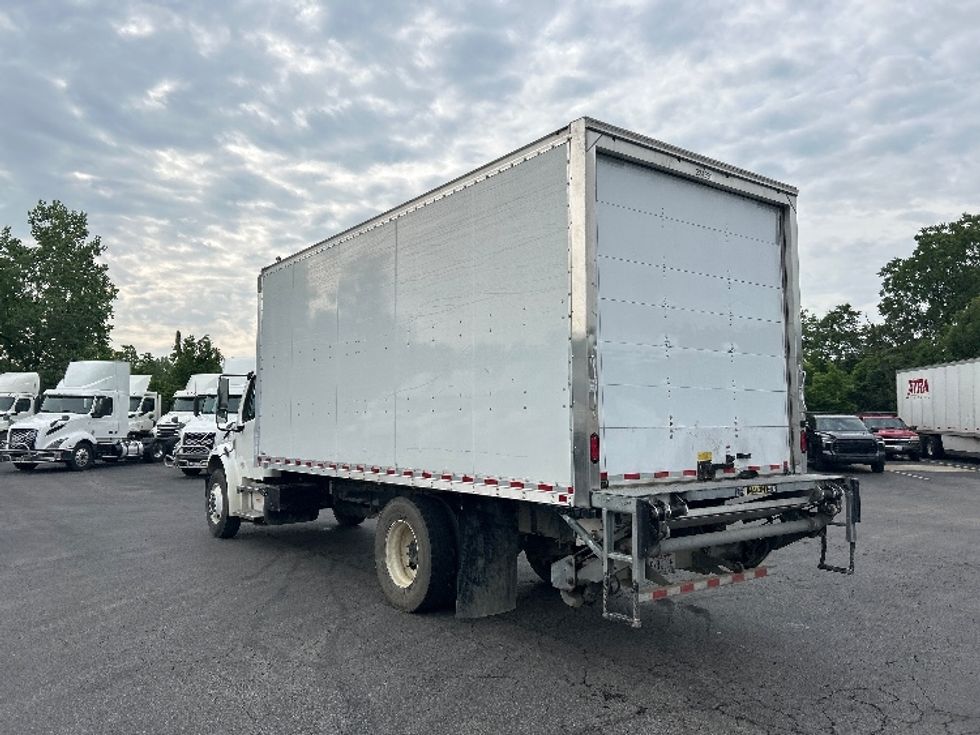 Medium Duty Box Truck-Light and Medium Duty Trucks-Freightliner-2021-M2-Obetz-OH-123,106\n\t\tmiles-$ 59,000 - Image 6