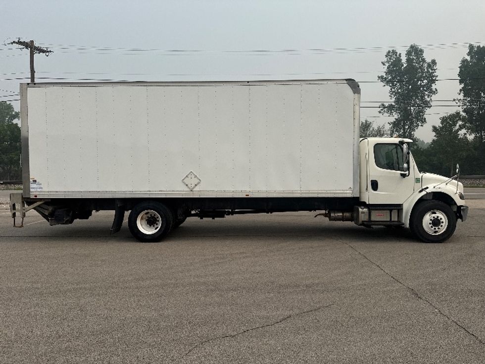 Medium Duty Box Truck-Light and Medium Duty Trucks-Freightliner-2021-M2-Obetz-OH-240,650\n\t\tmiles-$ 40,000 - Image 15