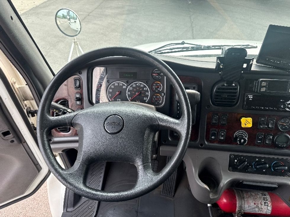 Medium Duty Box Truck-Light and Medium Duty Trucks-Freightliner-2021-M2-Obetz-OH-240,650\n\t\tmiles-$ 40,000 - Image 18