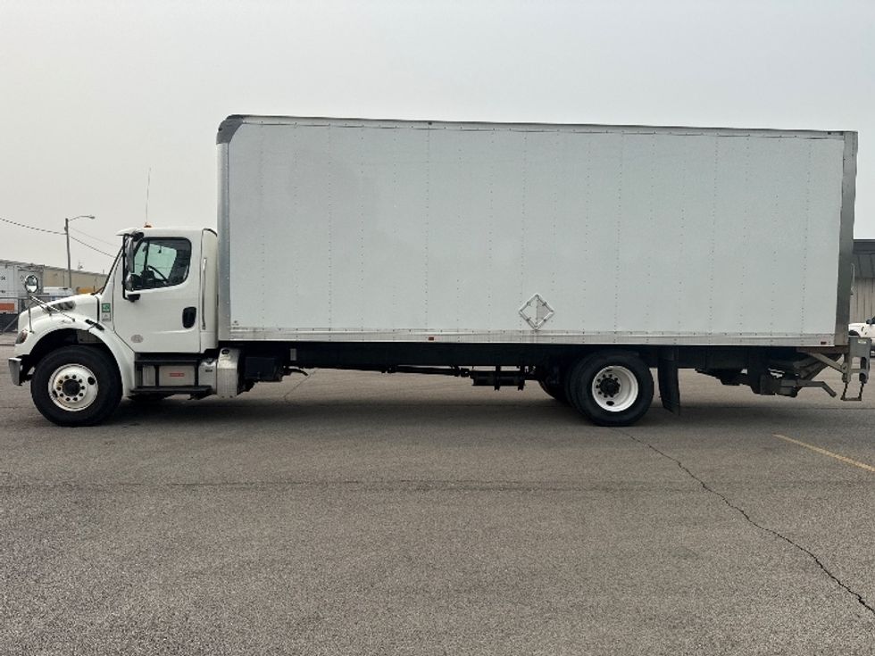 Medium Duty Box Truck-Light and Medium Duty Trucks-Freightliner-2021-M2-Obetz-OH-240,650\n\t\tmiles-$ 40,000 - Image 4