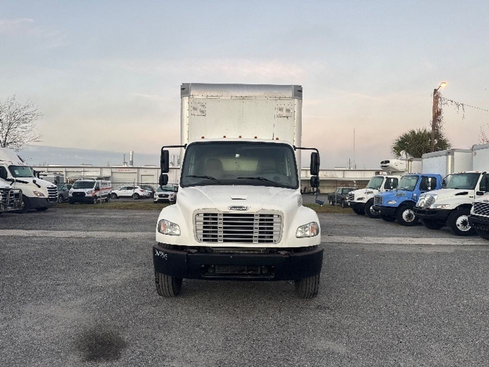 Medium Duty Box Truck-Light and Medium Duty Trucks-Freightliner-2021-M2-Ocala-FL-177,677\n\t\tmiles-$ 59,000 - Image 2