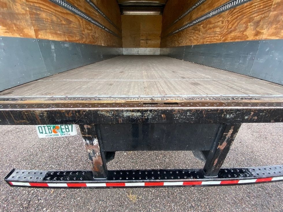 Medium Duty Box Truck-Light and Medium Duty Trucks-Freightliner-2021-M2-Ocala-FL-186,335\n\t\tmiles-$ 52,250 - Image 10