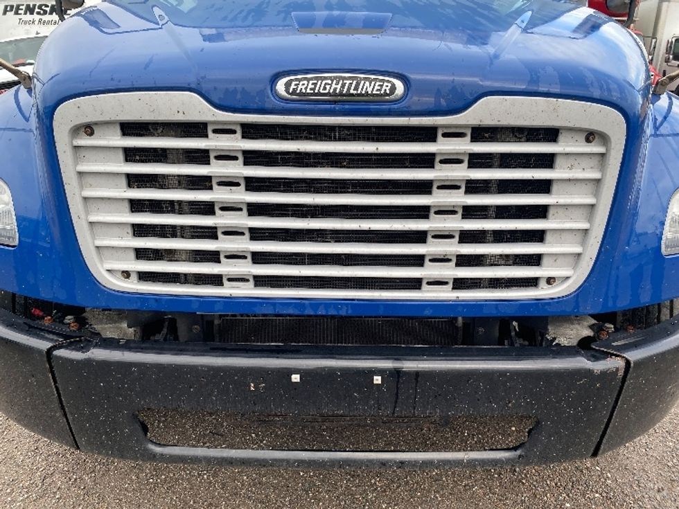 Medium Duty Box Truck-Light and Medium Duty Trucks-Freightliner-2021-M2-Ocala-FL-186,335\n\t\tmiles-$ 52,250 - Image 24