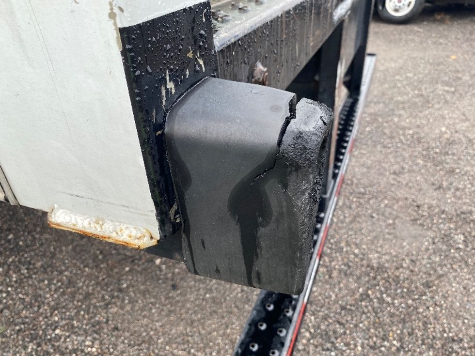 Medium Duty Box Truck-Light and Medium Duty Trucks-Freightliner-2021-M2-Ocala-FL-186,335\n\t\tmiles-$ 52,250 - Image 26