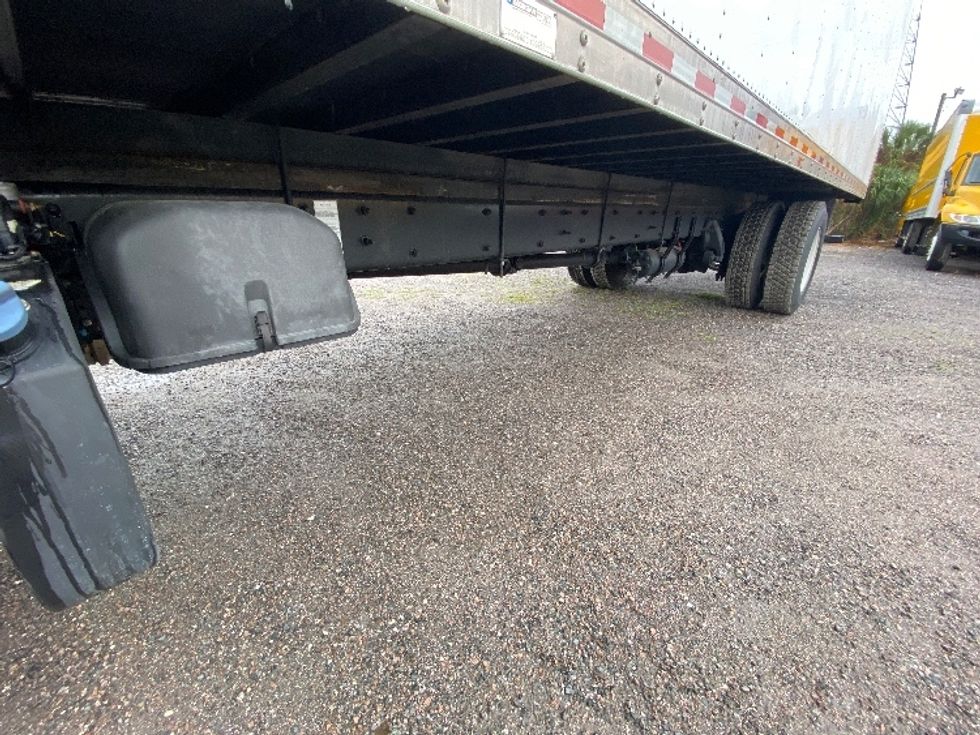 Medium Duty Box Truck-Light and Medium Duty Trucks-Freightliner-2021-M2-Ocala-FL-186,335\n\t\tmiles-$ 52,250 - Image 5