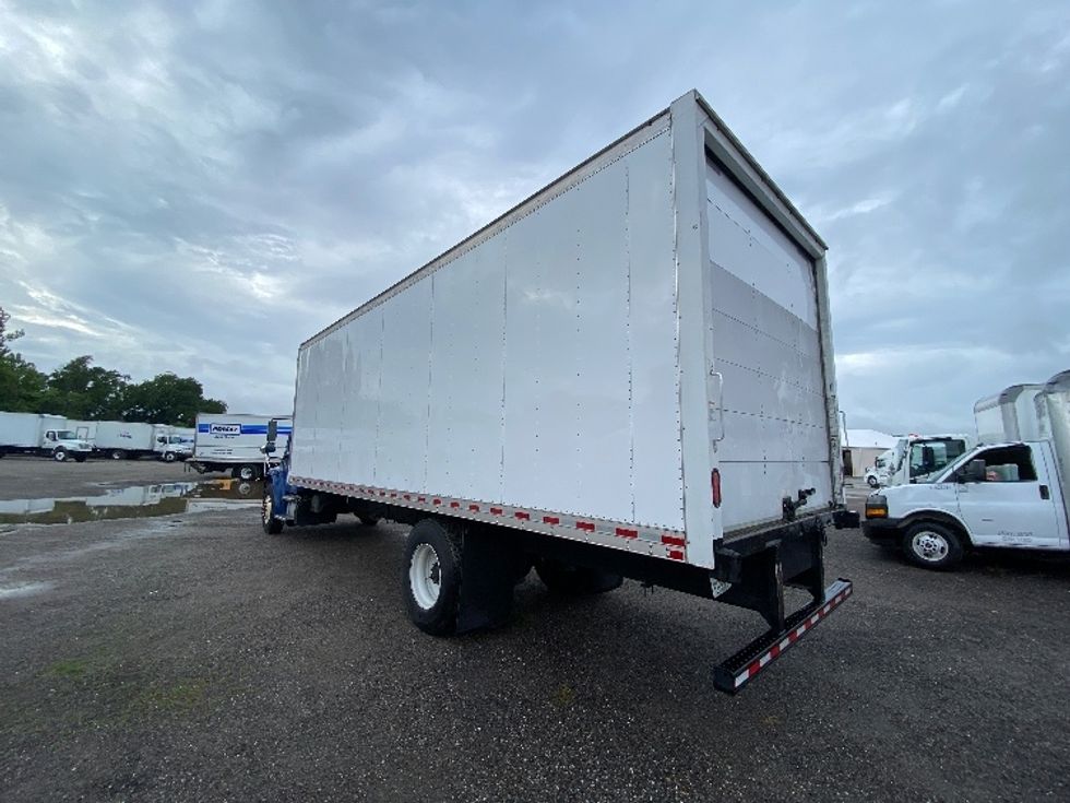 Medium Duty Box Truck-Light and Medium Duty Trucks-Freightliner-2021-M2-Ocala-FL-186,335\n\t\tmiles-$ 52,250 - Image 6