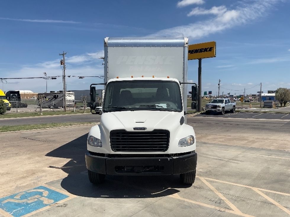 2021 Freightliner M2 106 Medium Duty photo 2
