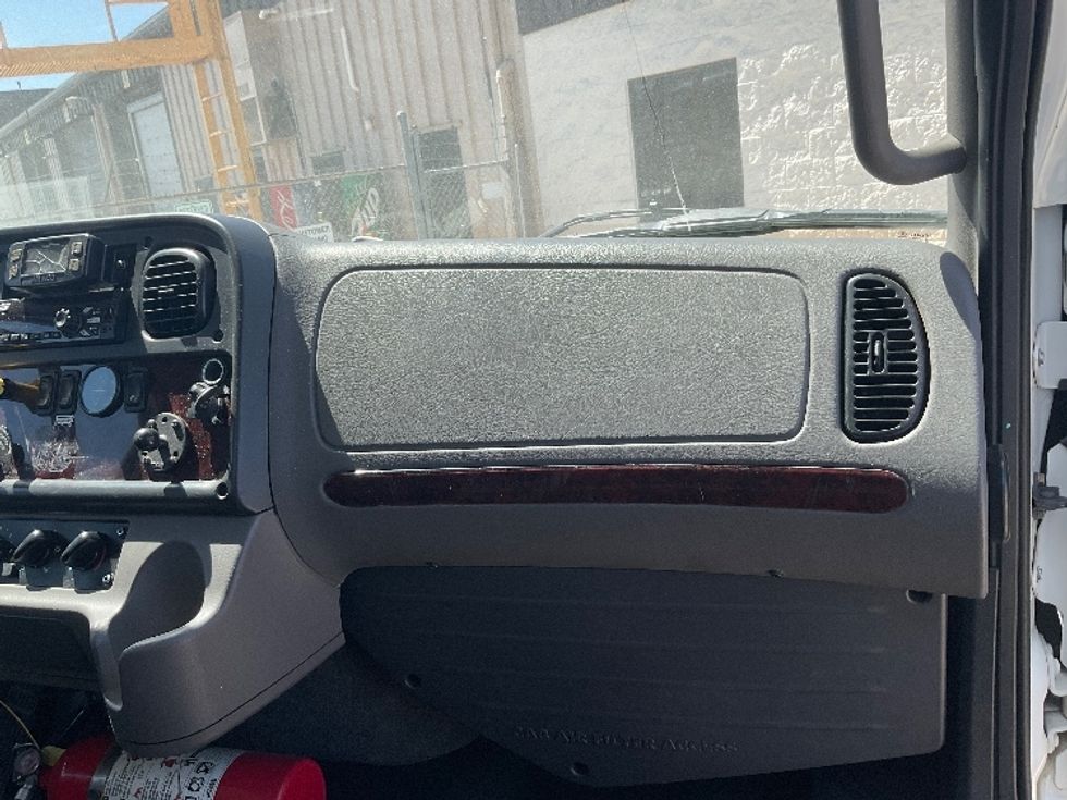 2021 Freightliner M2 106 Medium Duty photo 16