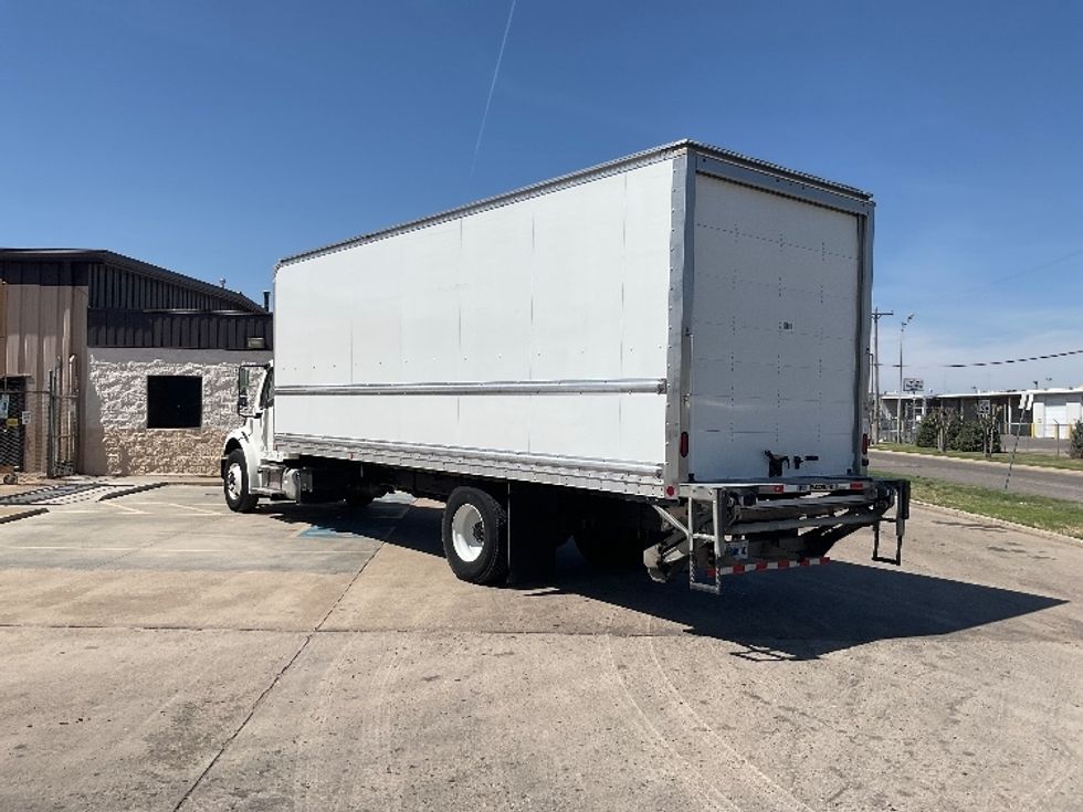 2021 Freightliner M2 106 Medium Duty photo 5