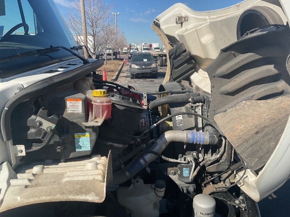 Medium Duty Box Truck-Light and Medium Duty Trucks-Freightliner-2021-M2-Oklahoma City-OK-210,000\n\t\tmiles-$ 57,250 - Image 23