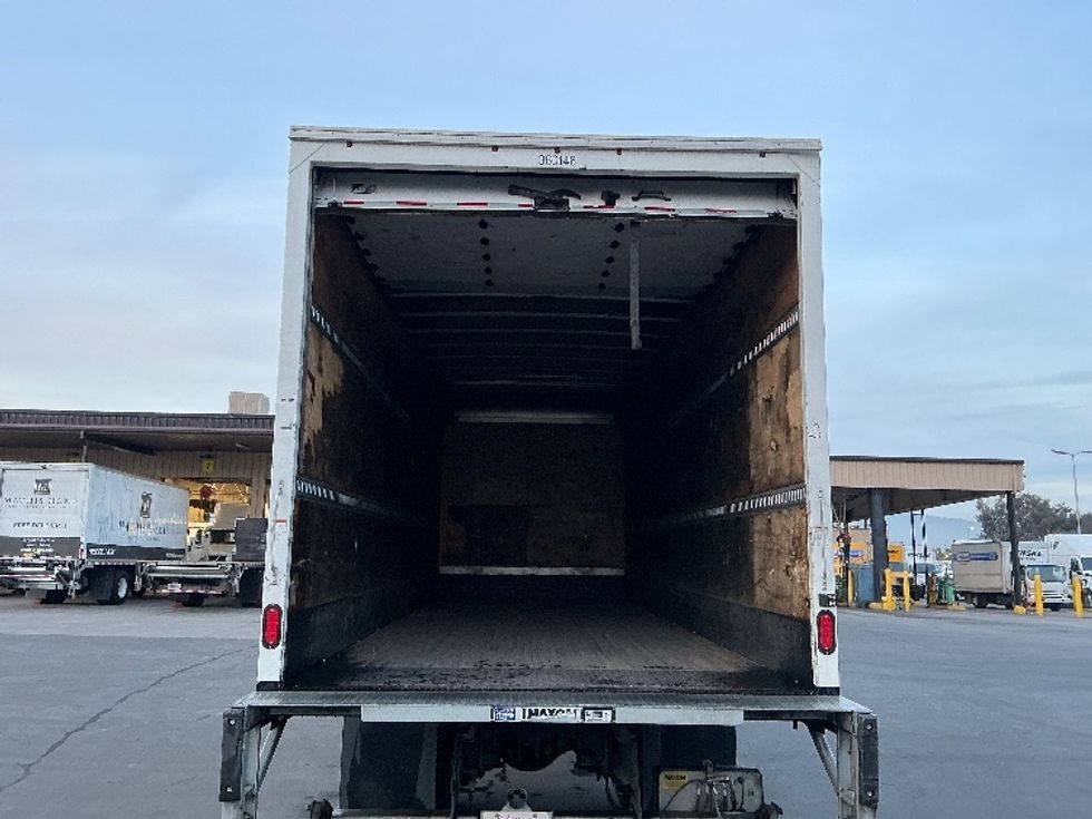 Medium Duty Box Truck-Light and Medium Duty Trucks-Freightliner-2021-M2-Ontario-CA-99,495\n\t\tmiles-$ 73,500 - Image 8