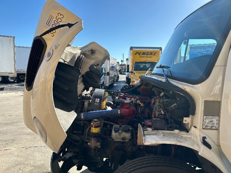 Medium Duty Box Truck-Light and Medium Duty Trucks-Freightliner-2021-M2-Orlando-FL-212,785\n\t\tmiles-$ 52,500 - Image 23