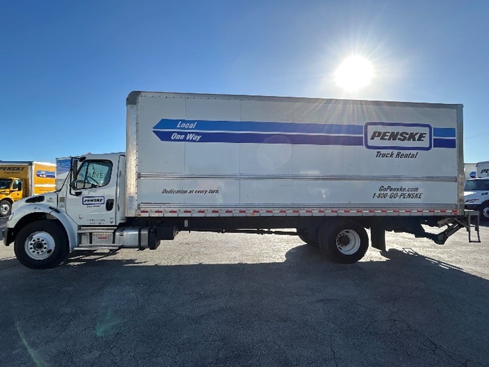 Medium Duty Box Truck-Light and Medium Duty Trucks-Freightliner-2021-M2-Orlando-FL-212,785\n\t\tmiles-$ 52,500 - Image 4