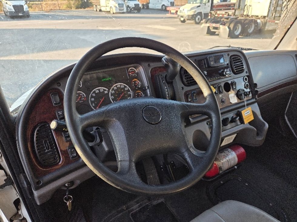 Medium Duty Box Truck-Light and Medium Duty Trucks-Freightliner-2021-M2-Pensacola-FL-244,213\n\t\tmiles-$ 47,000 - Image 16