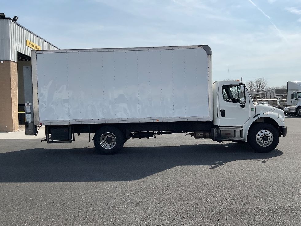 Medium Duty Box Truck-Light and Medium Duty Trucks-Freightliner-2021-M2-Philadelphia-PA-230,926\n\t\tmiles-$ 30,000 - Image 15