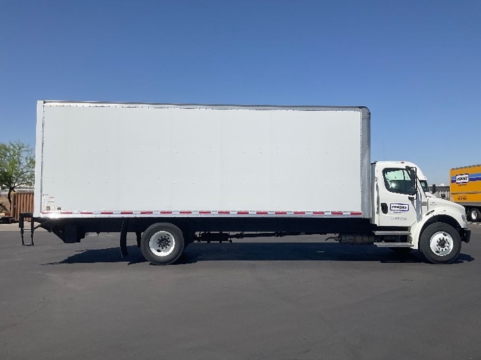 Medium Duty Box Truck-Light and Medium Duty Trucks-Freightliner-2021-M2-Phoenix-AZ-123,434\n\t\tmiles-$ 70,250 - Image 15